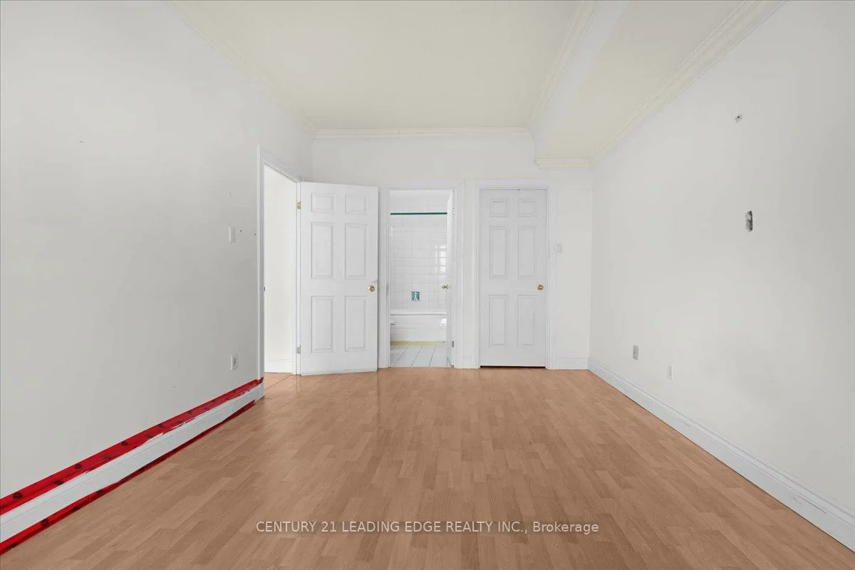 2511, Lakeshore, 1001 - BR Bronte, Oakville