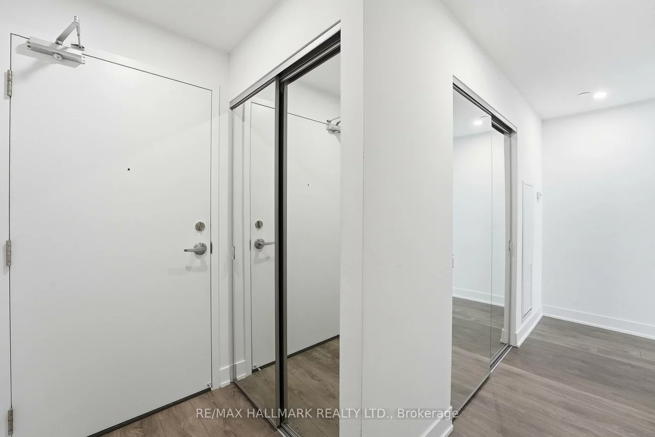 297, Oak Walk, 1015 - RO River Oaks, Oakville
