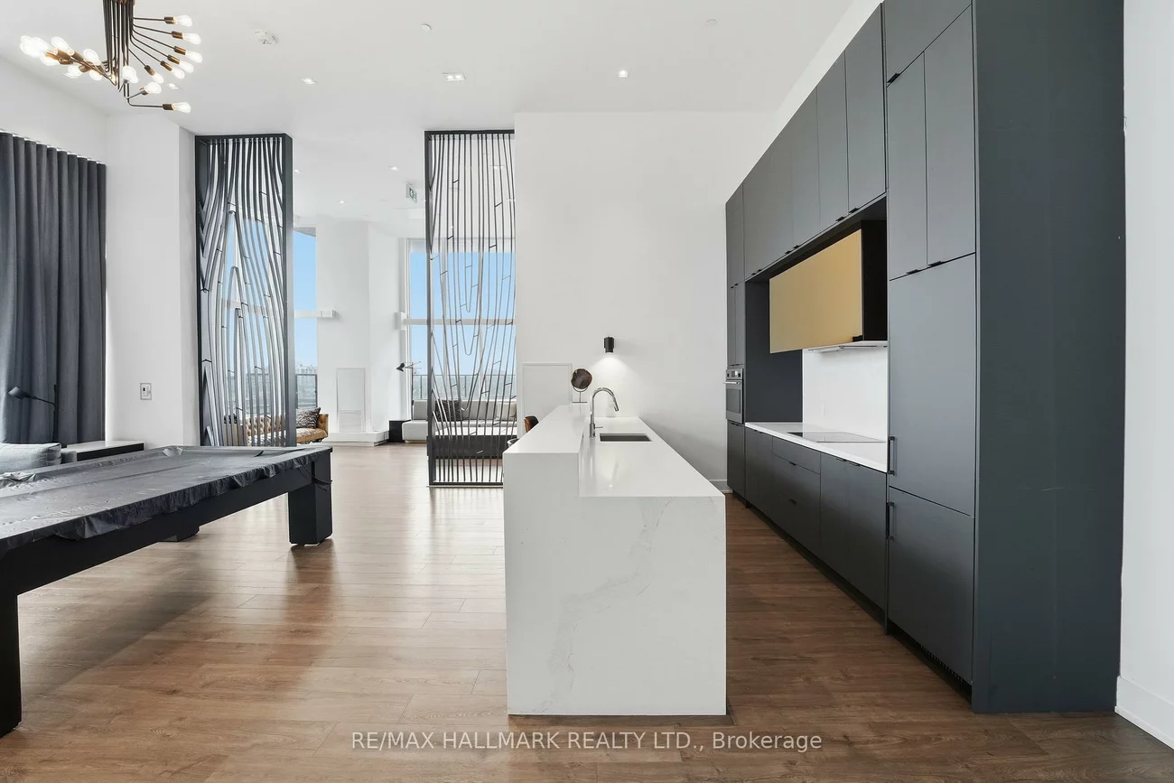 297, Oak Walk, 1015 - RO River Oaks, Oakville