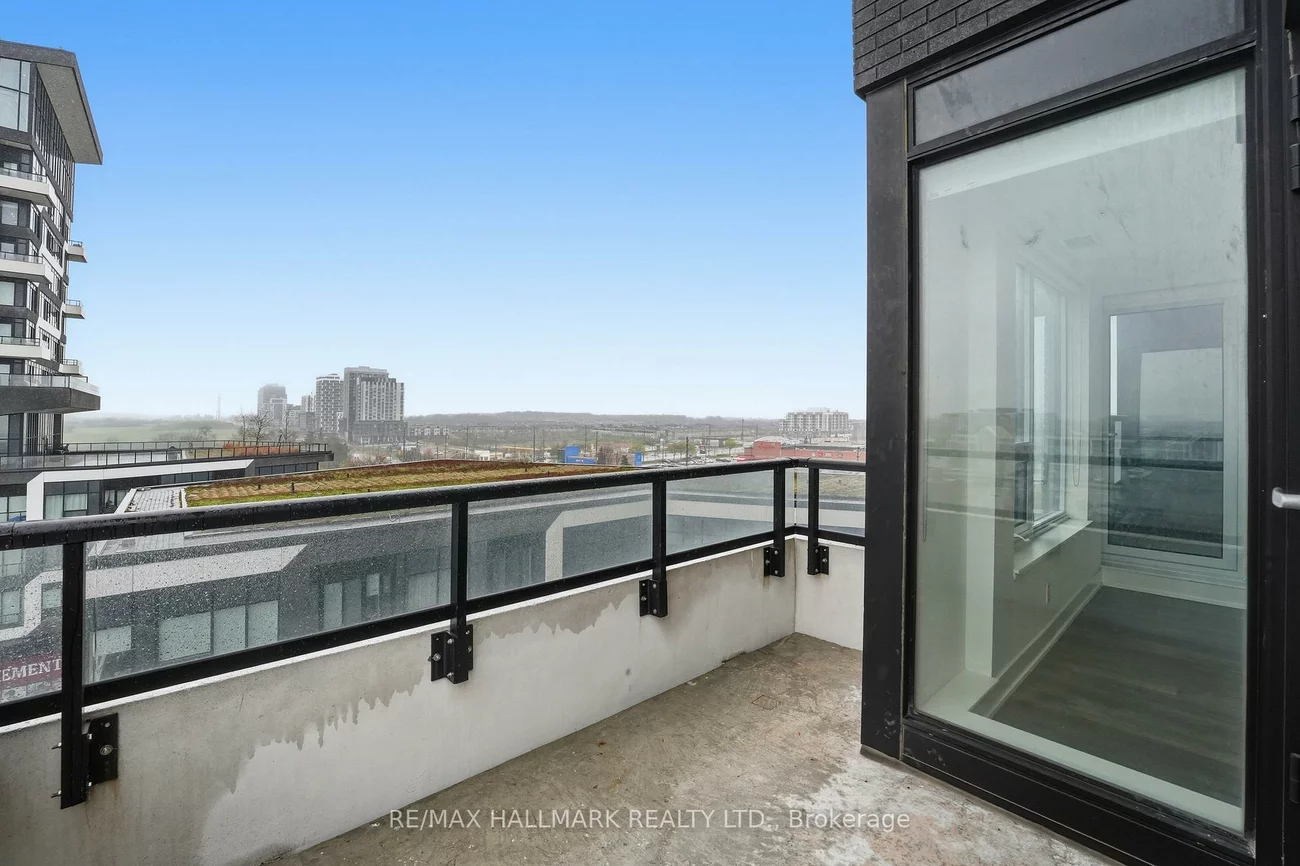 297, Oak Walk, 1015 - RO River Oaks, Oakville