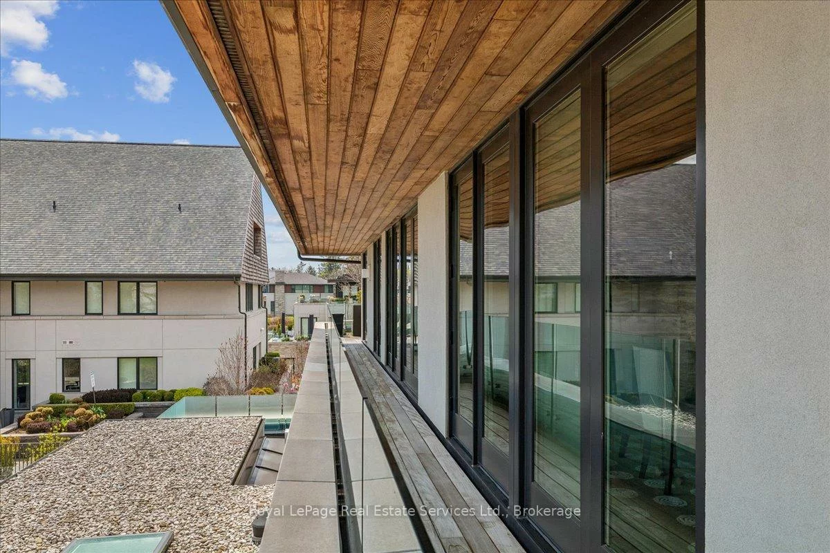 10, Maple Grove, 1011 - MO Morrison, Oakville