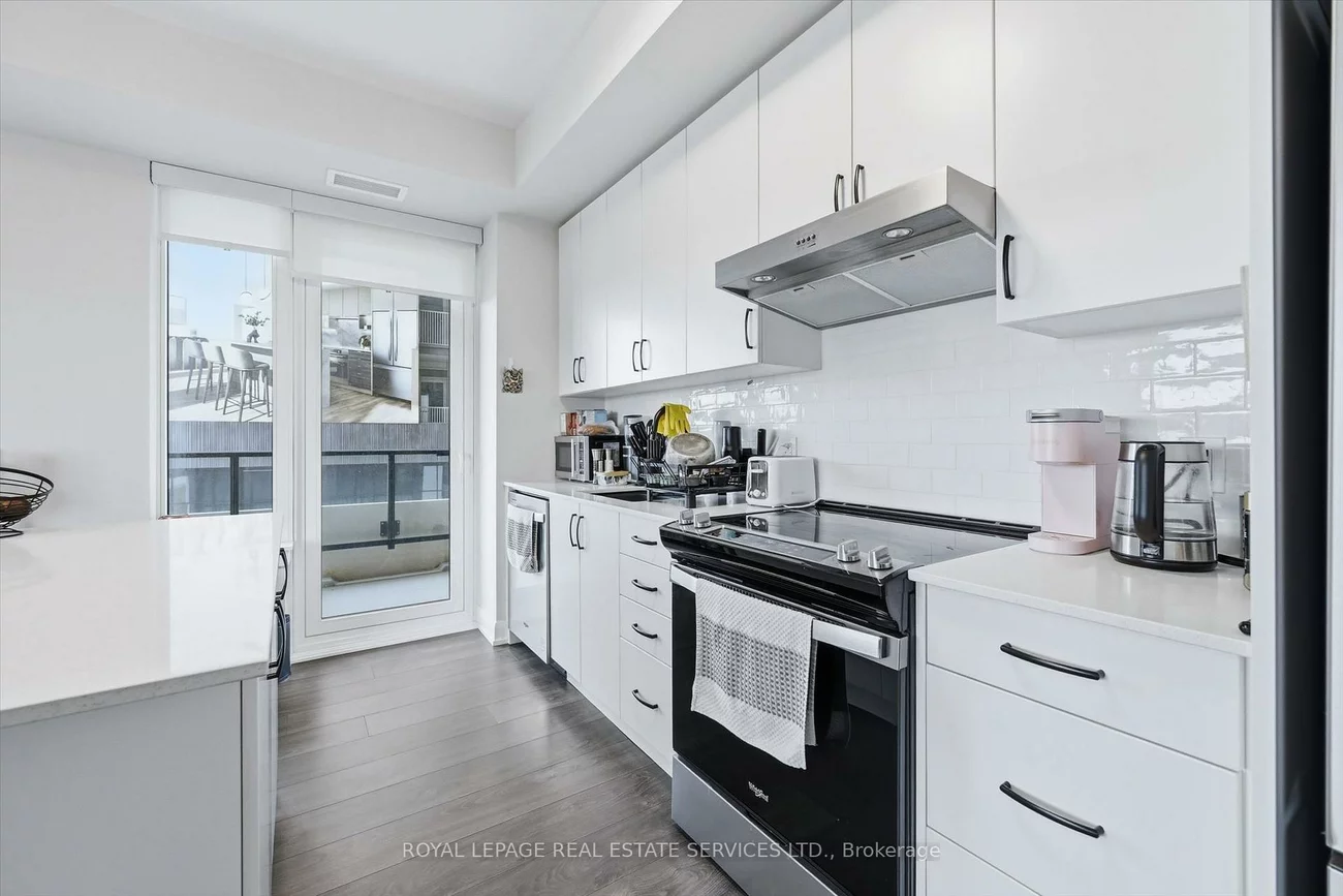 3220, William Coltson, 1010 - JM Joshua Meadows, Oakville