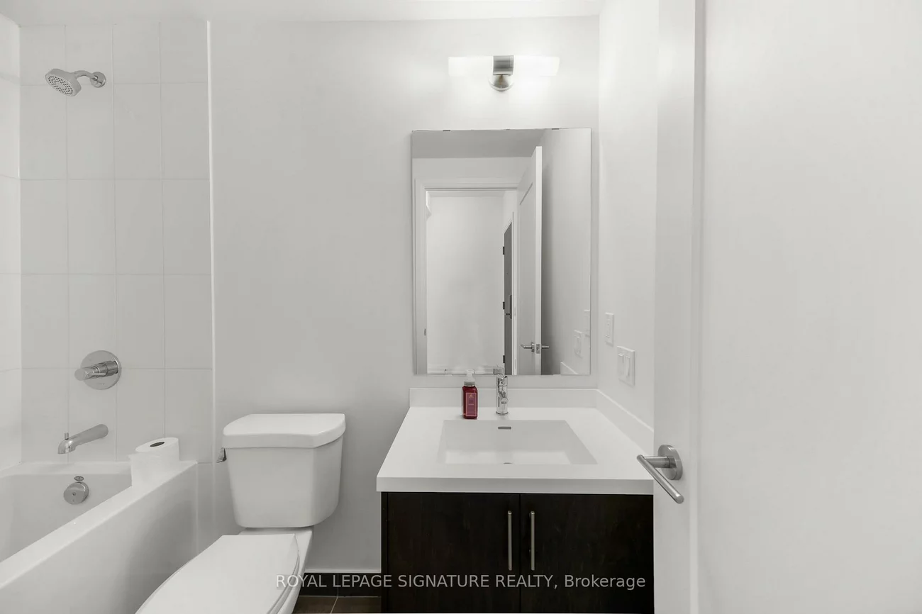 412, Silver Maple, 1010 - JM Joshua Meadows, Oakville