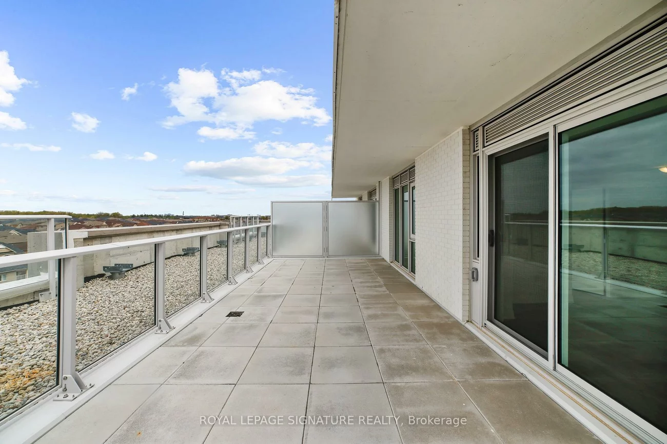 412, Silver Maple, 1010 - JM Joshua Meadows, Oakville