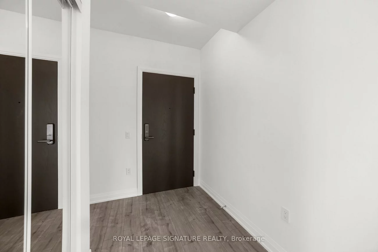 412, Silver Maple, 1010 - JM Joshua Meadows, Oakville