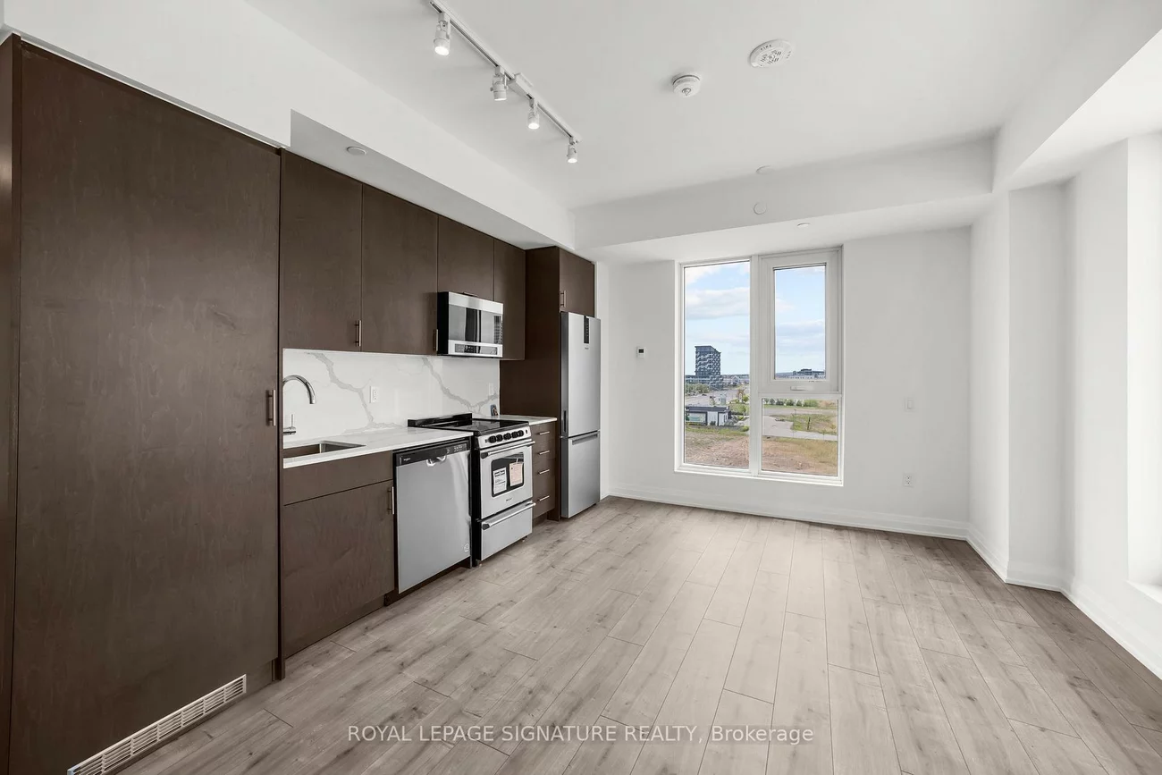 412, Silver Maple, 1010 - JM Joshua Meadows, Oakville