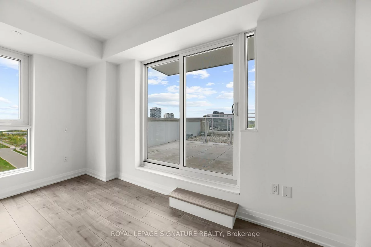 412, Silver Maple, 1010 - JM Joshua Meadows, Oakville
