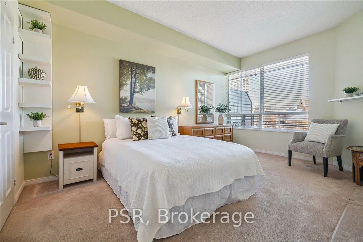 2511, Lakeshore, 1001 - BR Bronte, Oakville