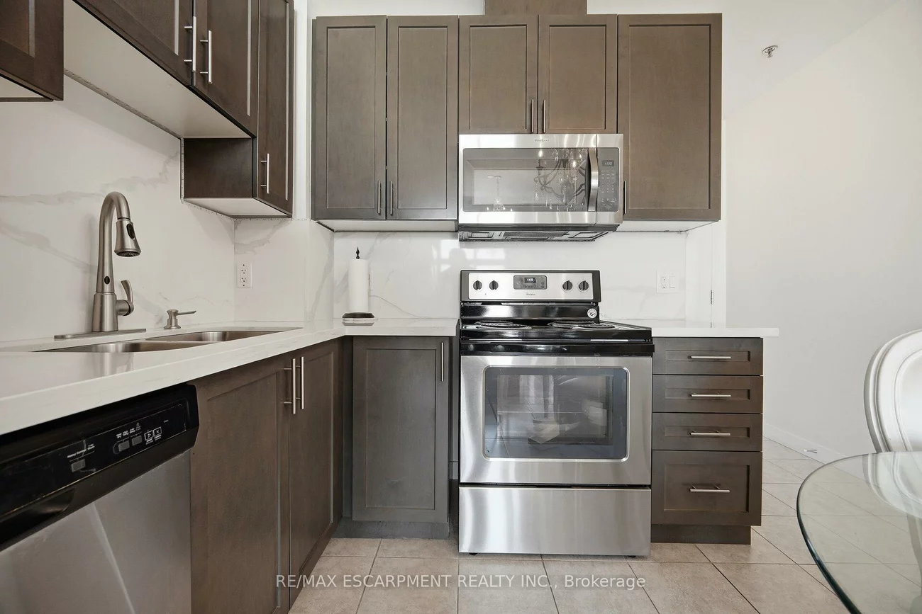 2486, Old Bronte, 1019 - WM Westmount, Oakville