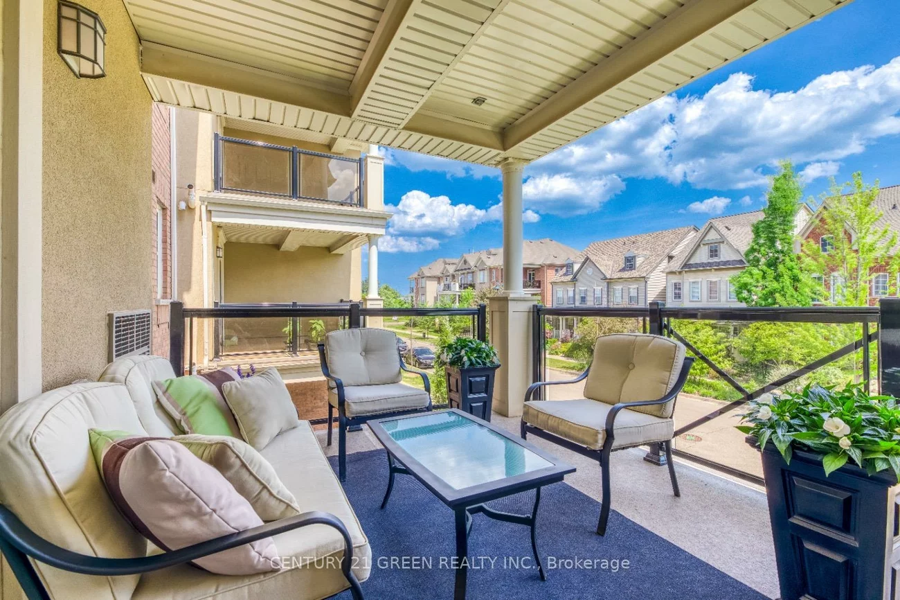 263, Georgian, 1015 - RO River Oaks, Oakville