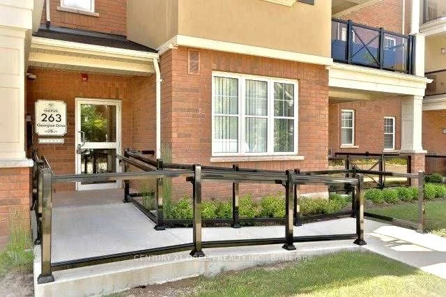 263, Georgian, 1015 - RO River Oaks, Oakville