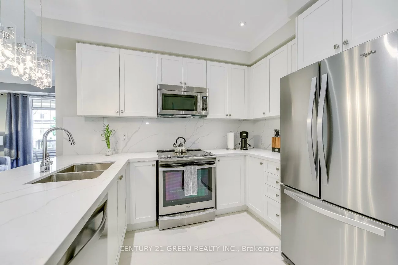 263, Georgian, 1015 - RO River Oaks, Oakville