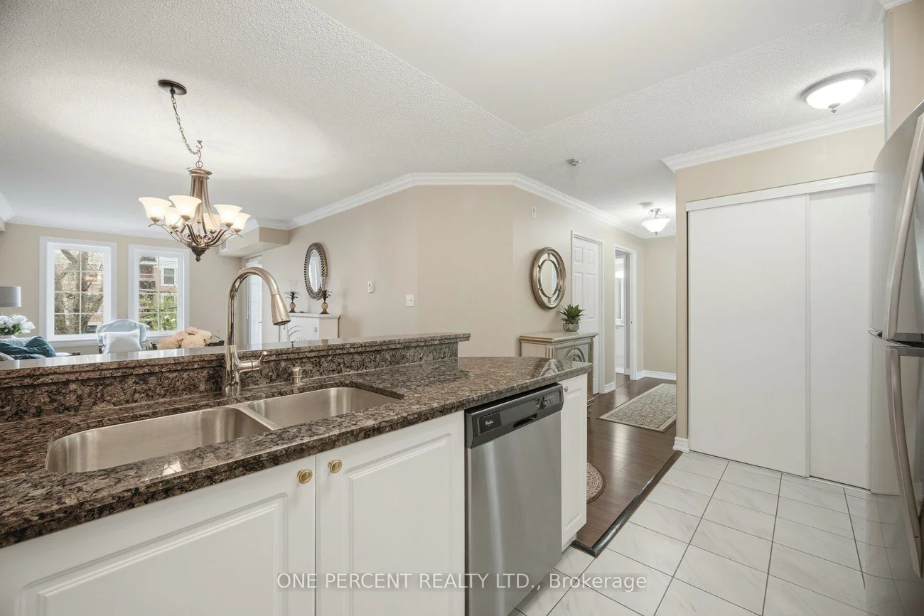 2301, Parkhaven, 1015 - RO River Oaks, Oakville