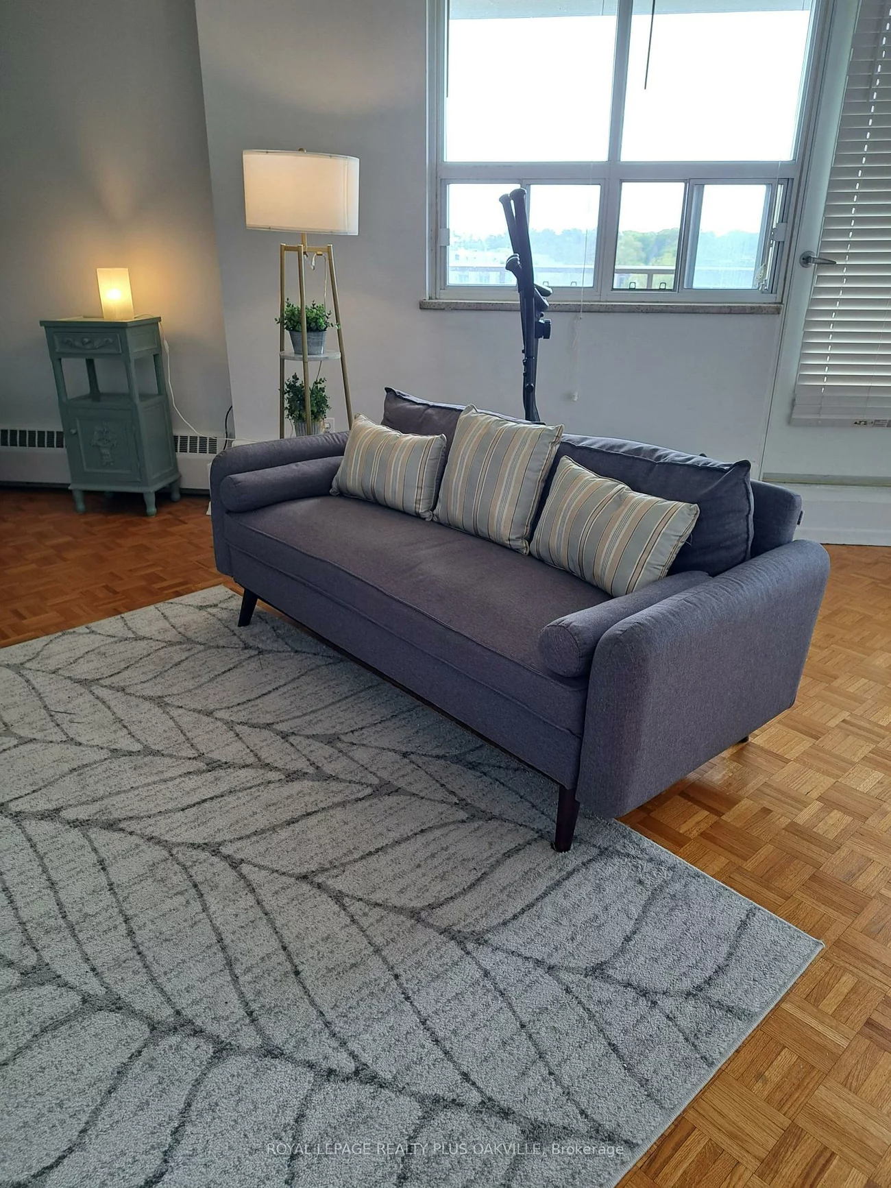 212, Kerr, 1002 - CO Central, Oakville