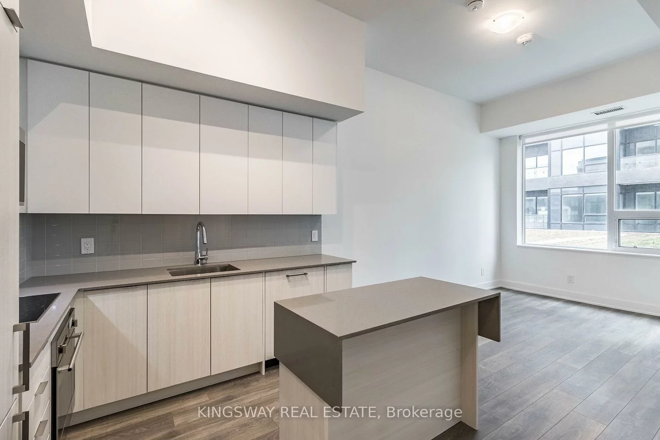 2481, Taunton, 1015 - RO River Oaks, Oakville