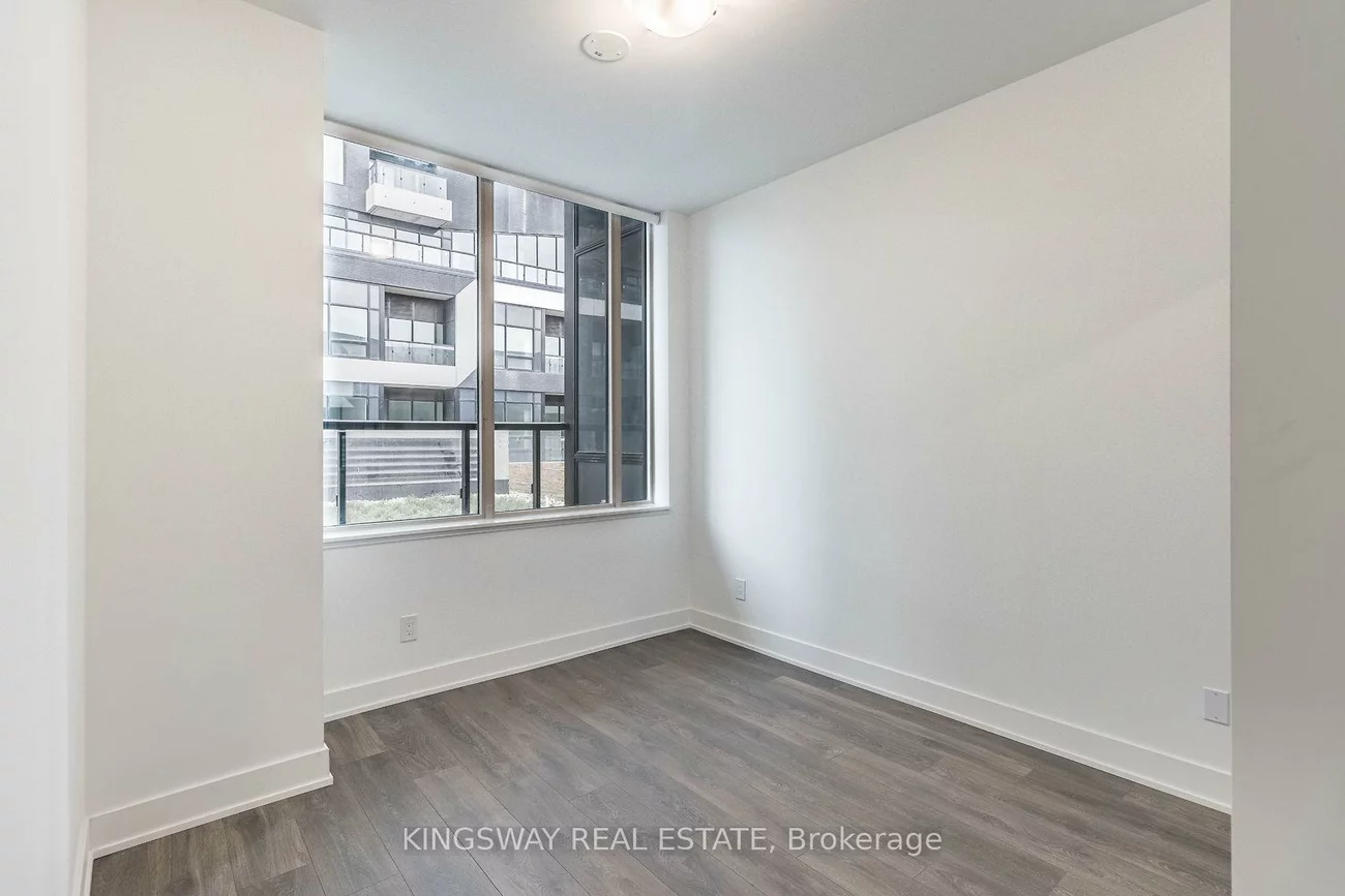 2481, Taunton, 1015 - RO River Oaks, Oakville