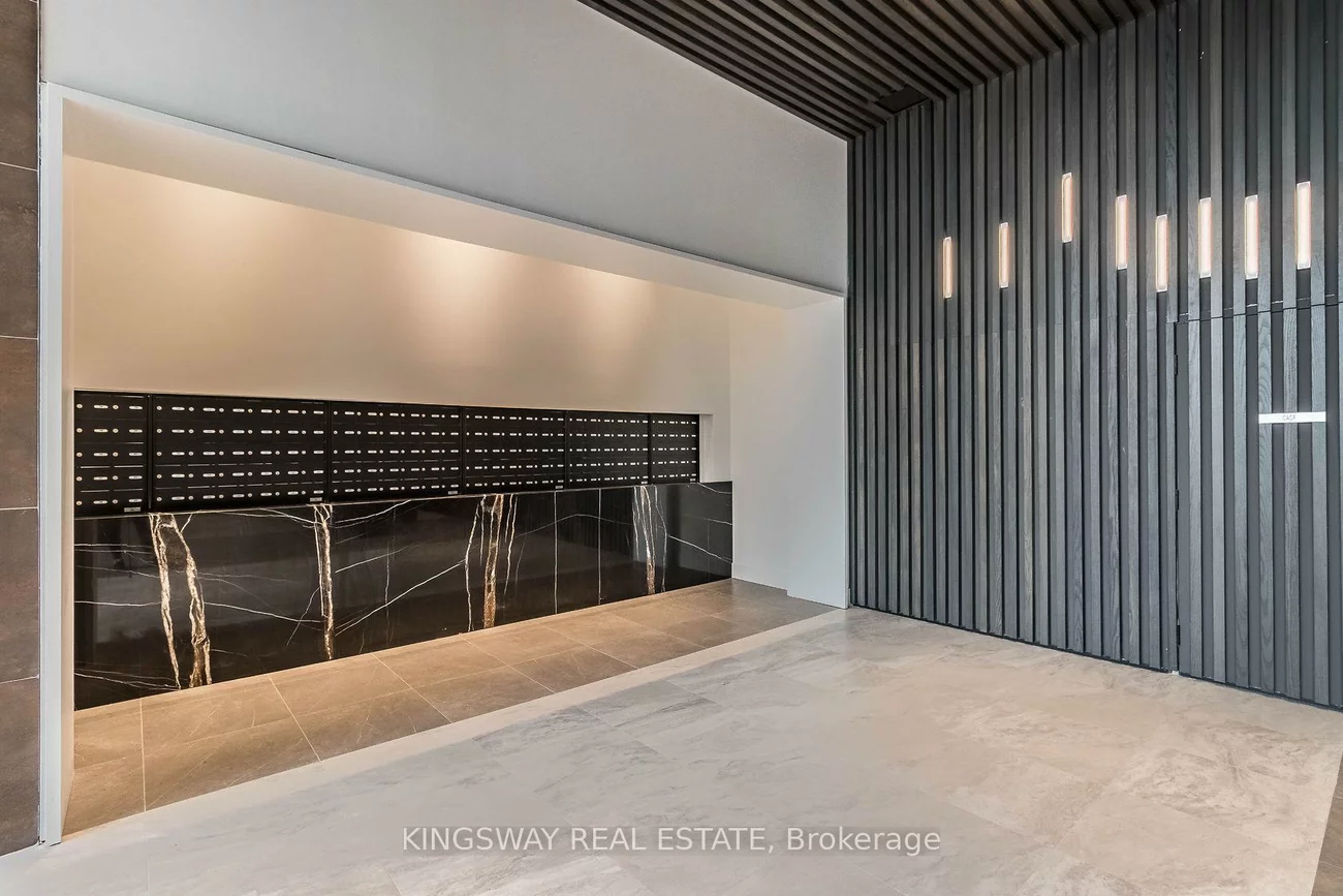 2481, Taunton, 1015 - RO River Oaks, Oakville