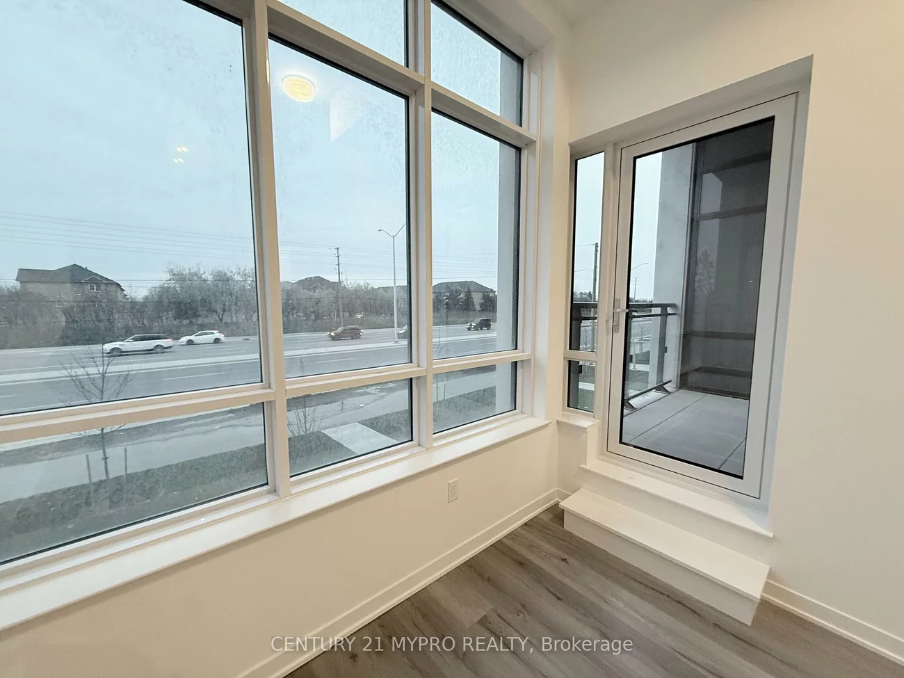 395, Dundas, 1008 - GO Glenorchy, Oakville