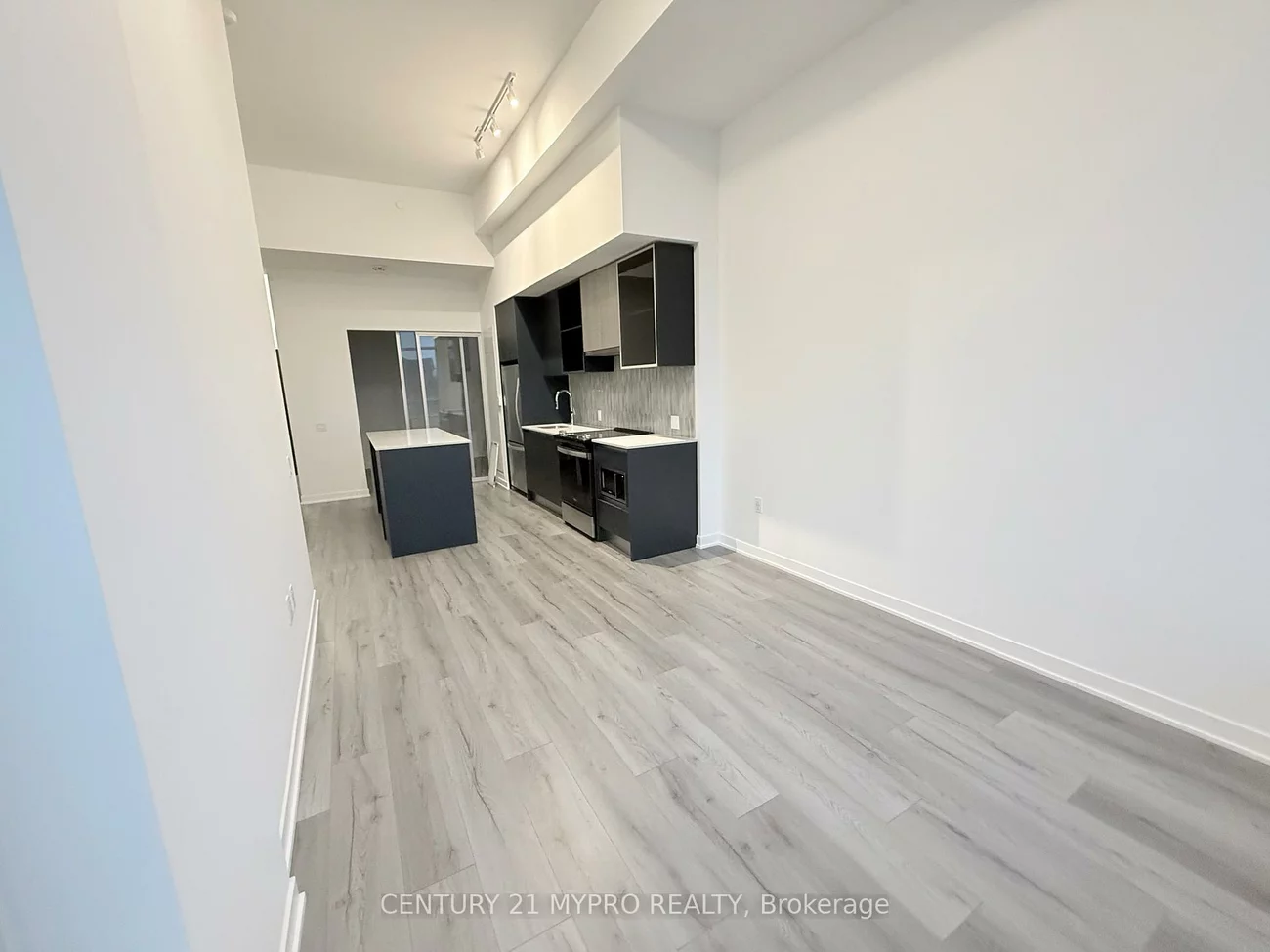 395, Dundas, 1008 - GO Glenorchy, Oakville