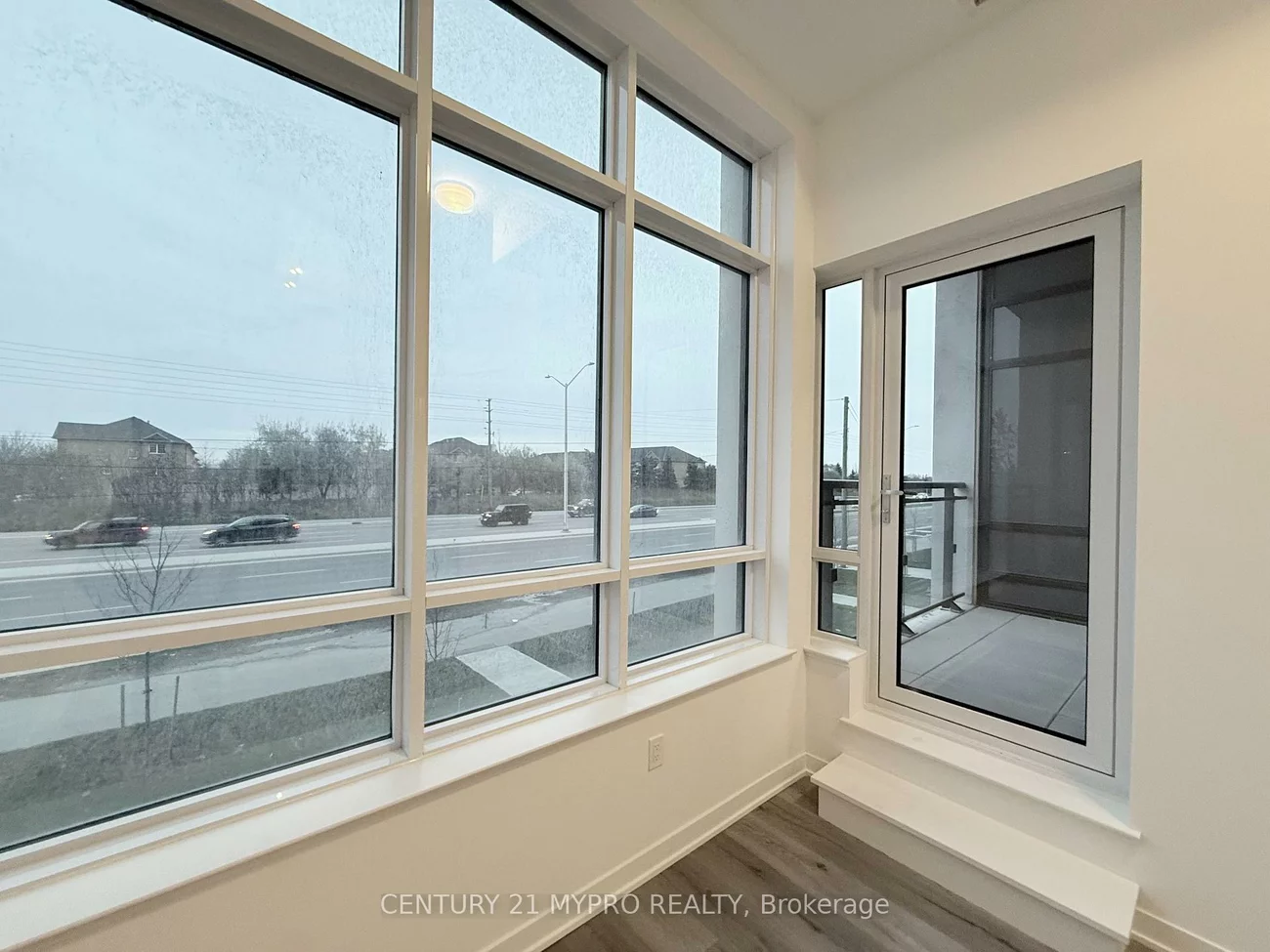 395, Dundas, 1008 - GO Glenorchy, Oakville