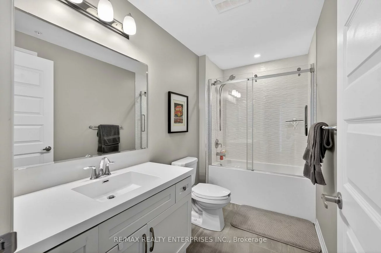 102, Grovewood, 1008 - GO Glenorchy, Oakville
