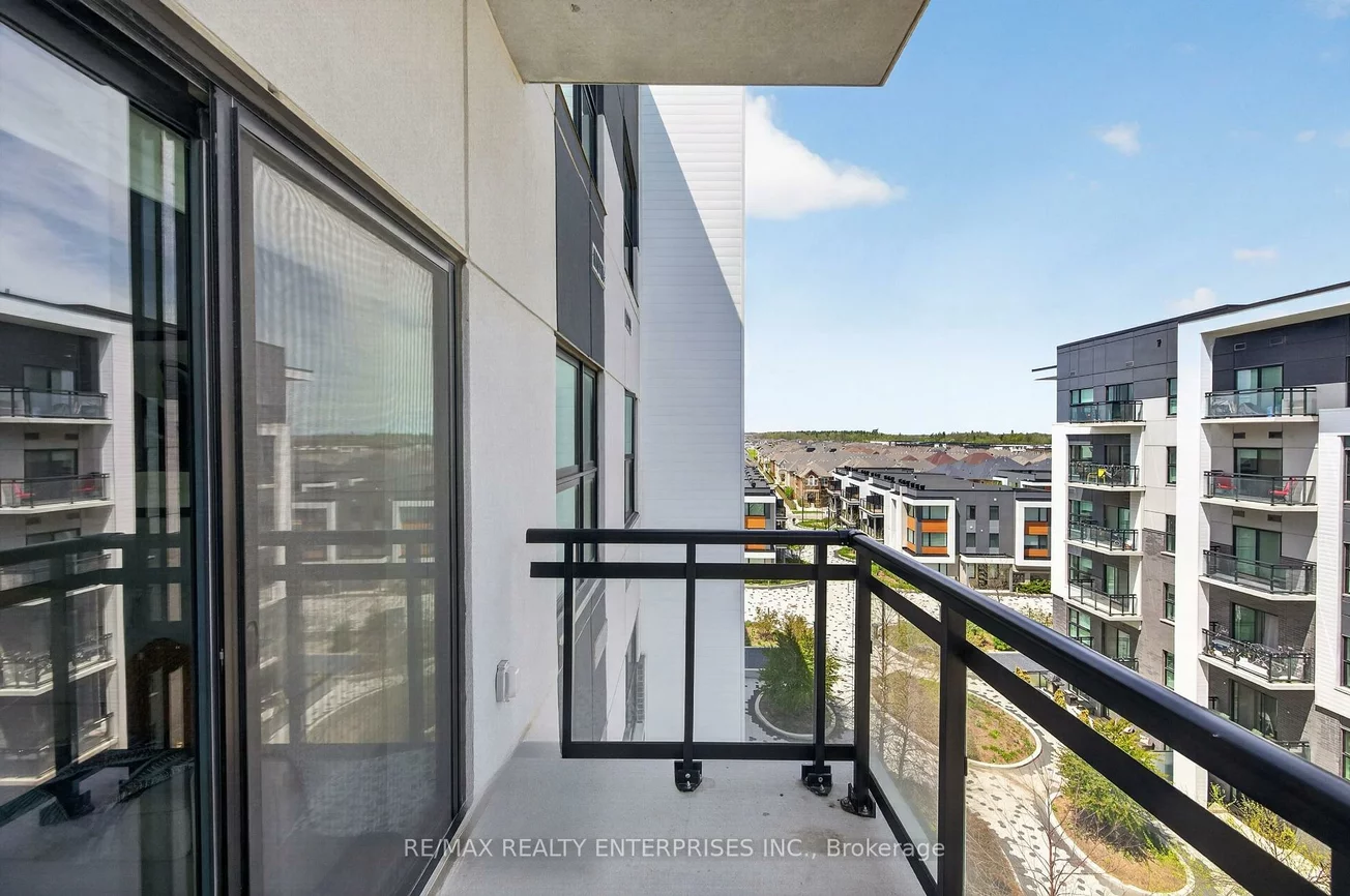 102, Grovewood, 1008 - GO Glenorchy, Oakville