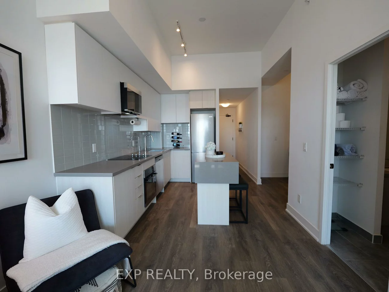 2481, Taunton, 1015 - RO River Oaks, Oakville