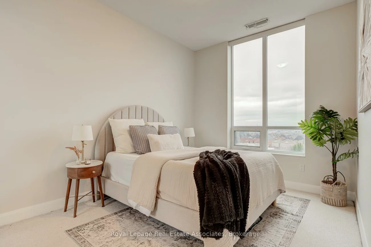 2470, Prince Michael, 1009 - JC Joshua Creek, Oakville