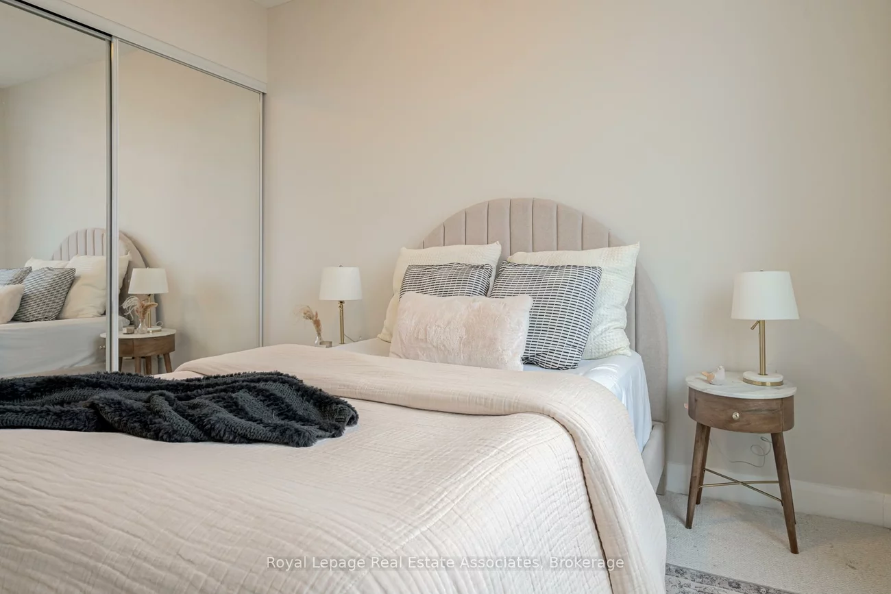 2470, Prince Michael, 1009 - JC Joshua Creek, Oakville