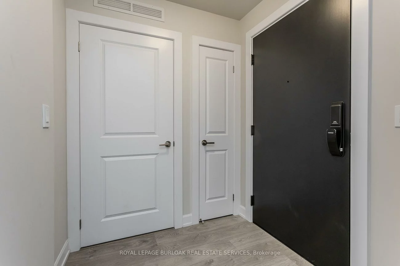 3200, William Coltson, 1040 - OA Rural Oakville, Oakville