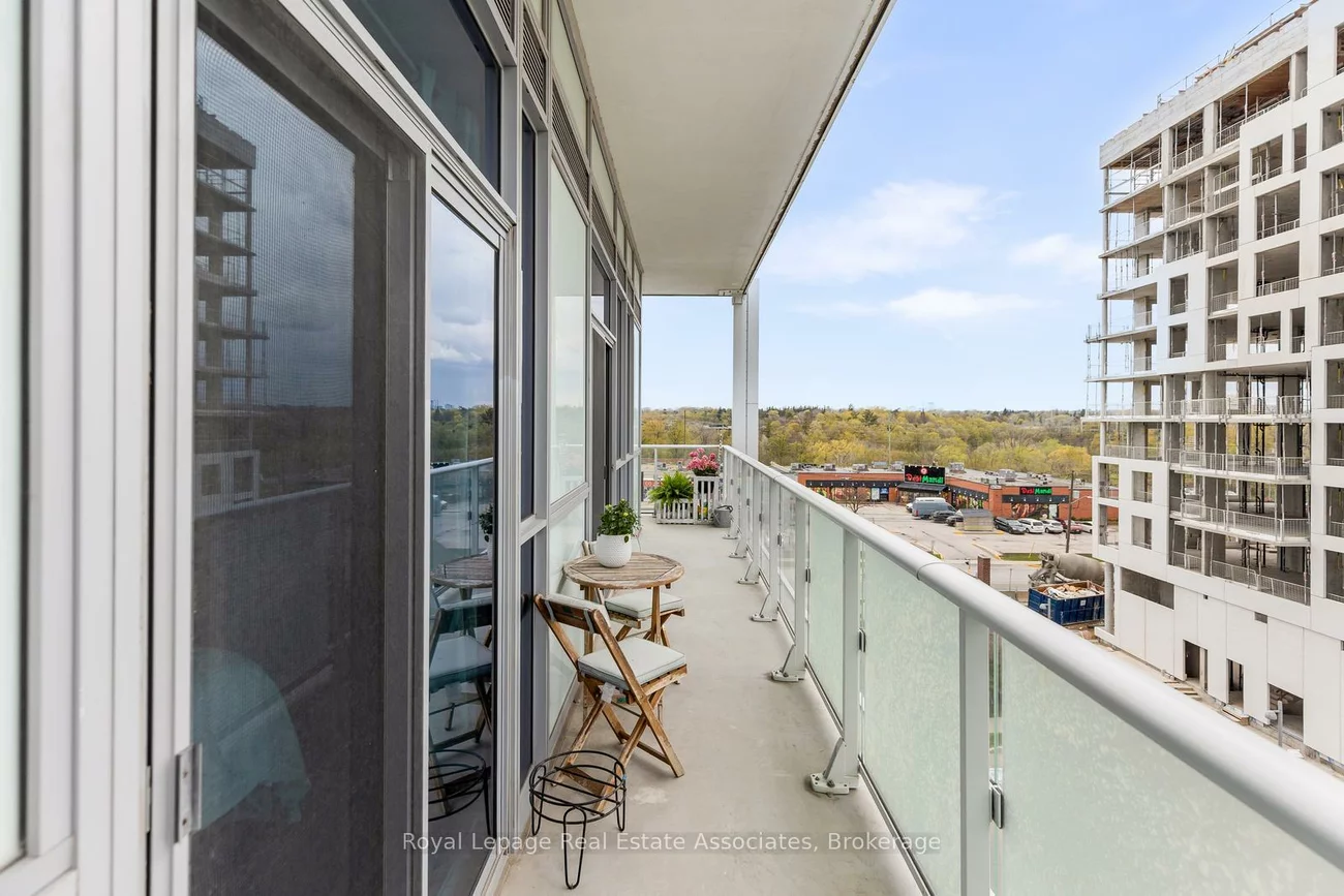 65, Speers, 1002 - CO Central, Oakville