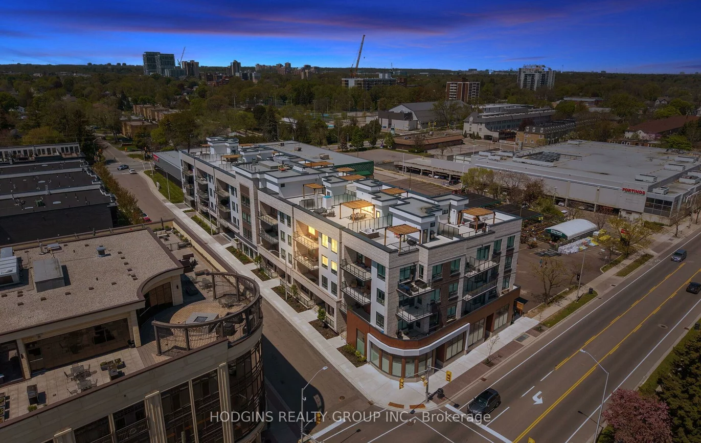 123, Maurice, 1002 - CO Central, Oakville