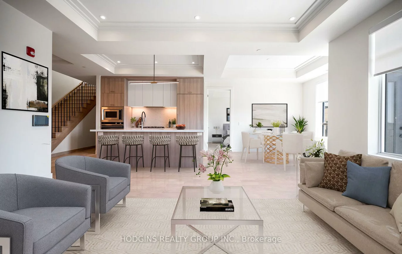 123, Maurice, 1002 - CO Central, Oakville