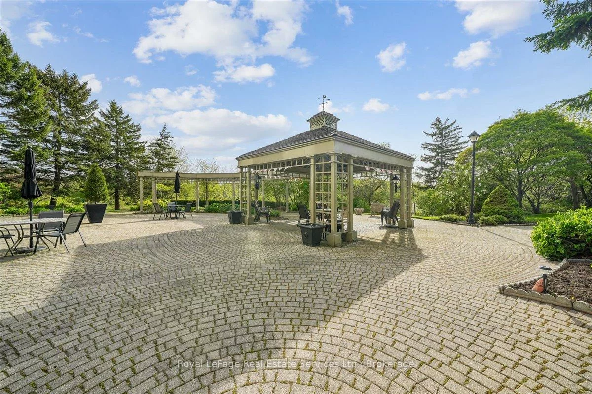 2511, Lakeshore, 1001 - BR Bronte, Oakville