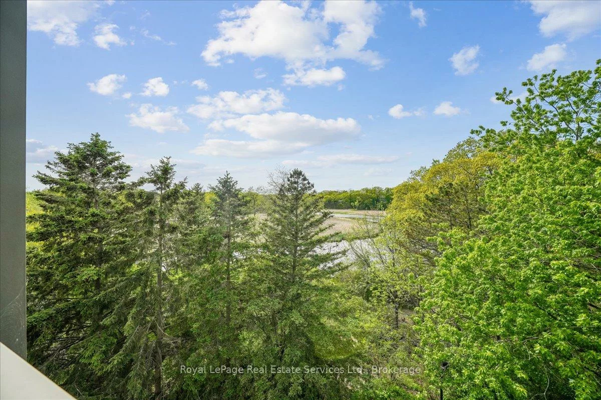 2511, Lakeshore, 1001 - BR Bronte, Oakville