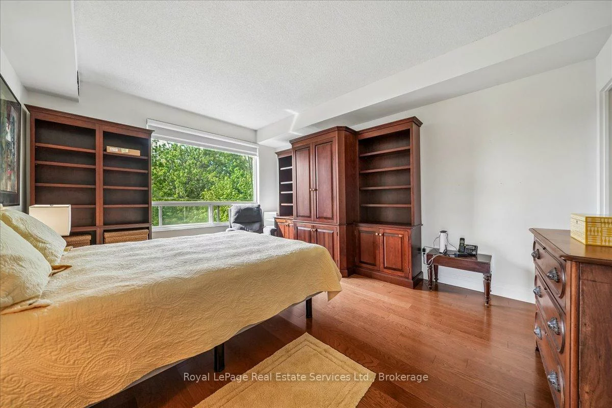 2511, Lakeshore, 1001 - BR Bronte, Oakville