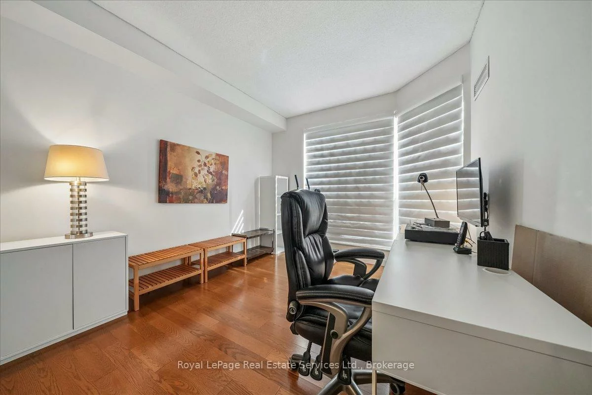2511, Lakeshore, 1001 - BR Bronte, Oakville