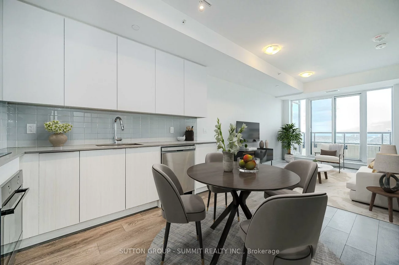 297, Oak Walk, 1015 - RO River Oaks, Oakville