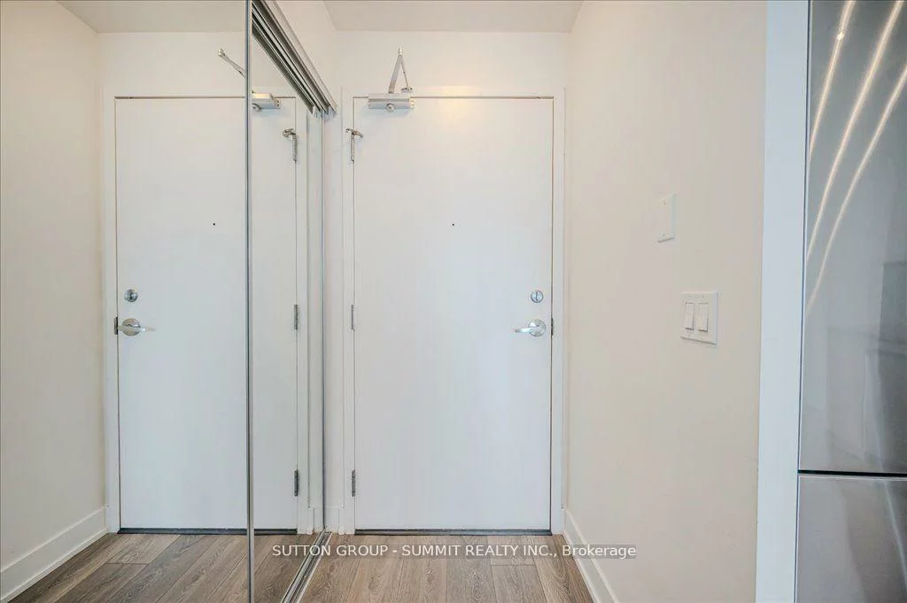 297, Oak Walk, 1015 - RO River Oaks, Oakville
