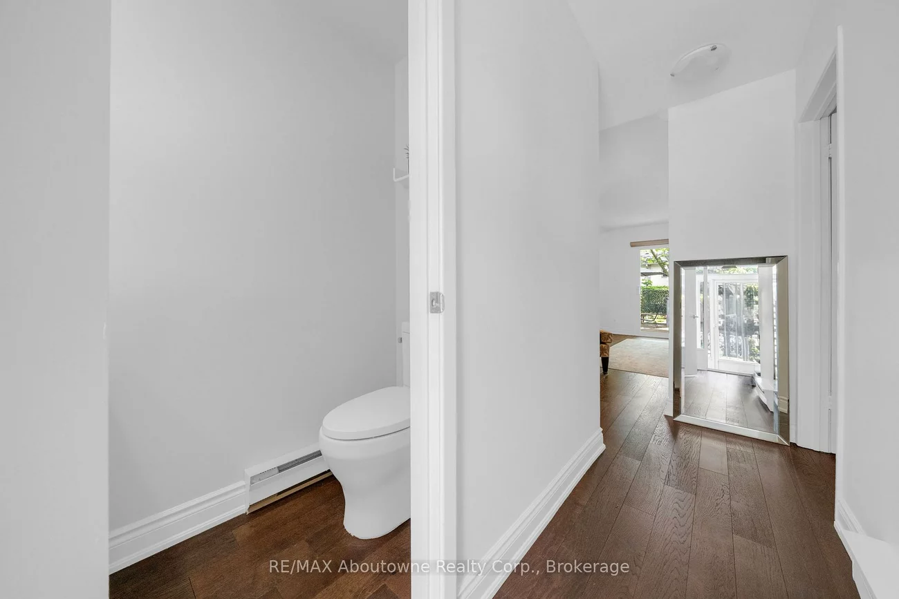 1270, Gainsborough, 1005 - FA Falgarwood, Oakville