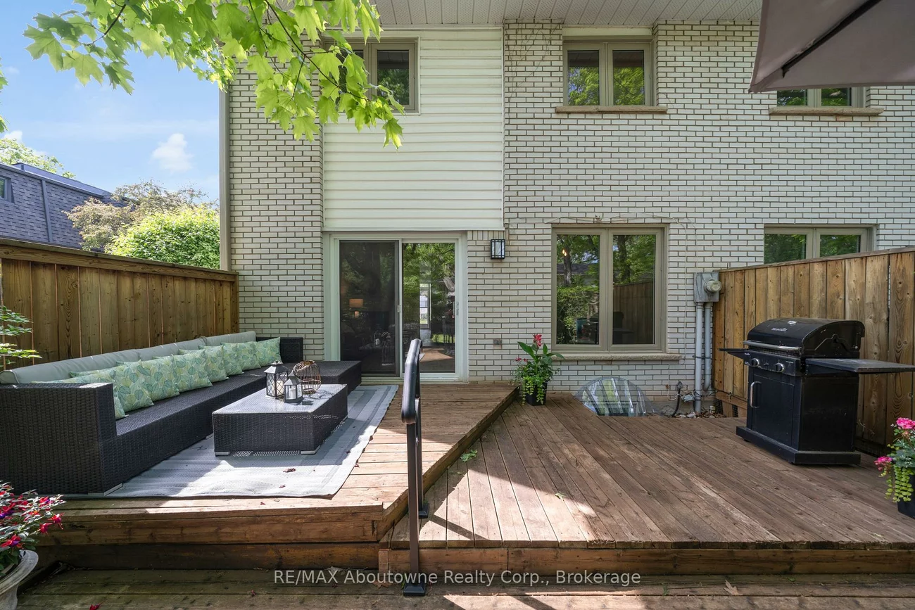 1270, Gainsborough, 1005 - FA Falgarwood, Oakville