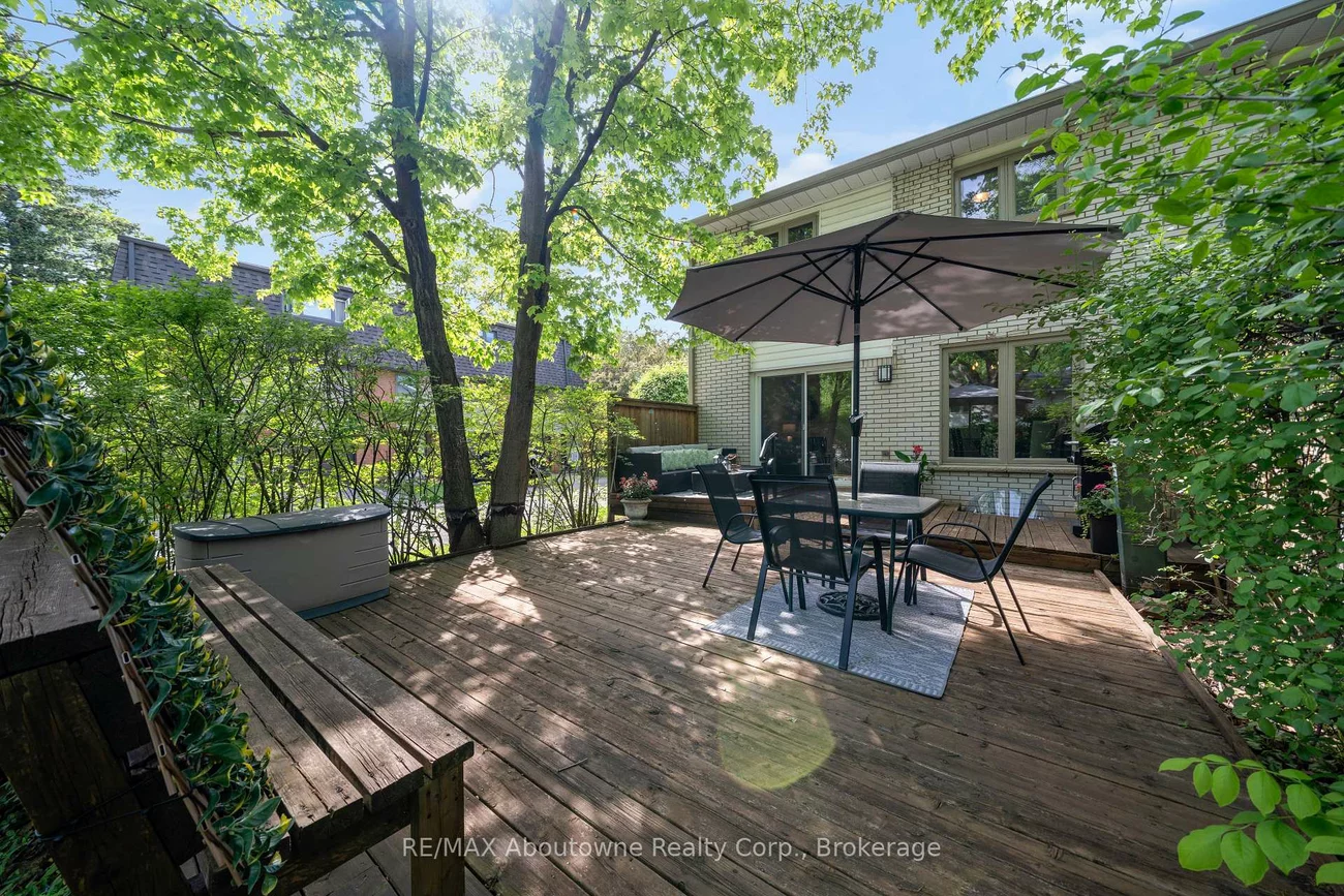 1270, Gainsborough, 1005 - FA Falgarwood, Oakville
