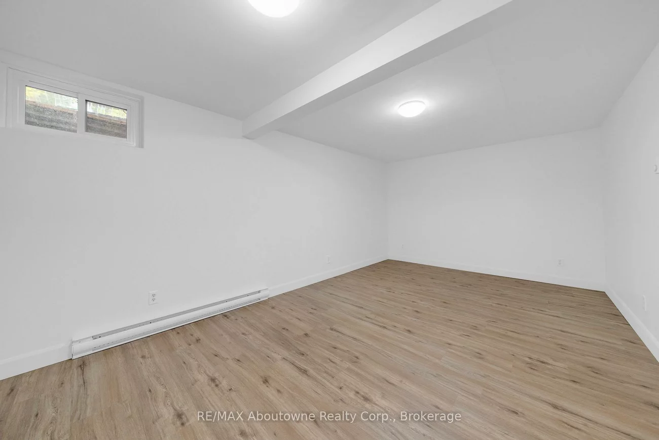 1270, Gainsborough, 1005 - FA Falgarwood, Oakville