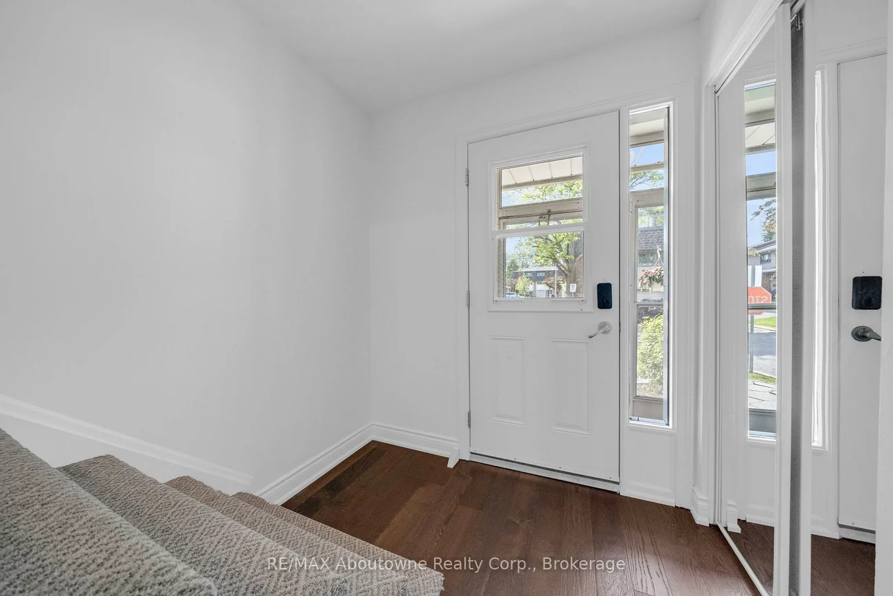 1270, Gainsborough, 1005 - FA Falgarwood, Oakville