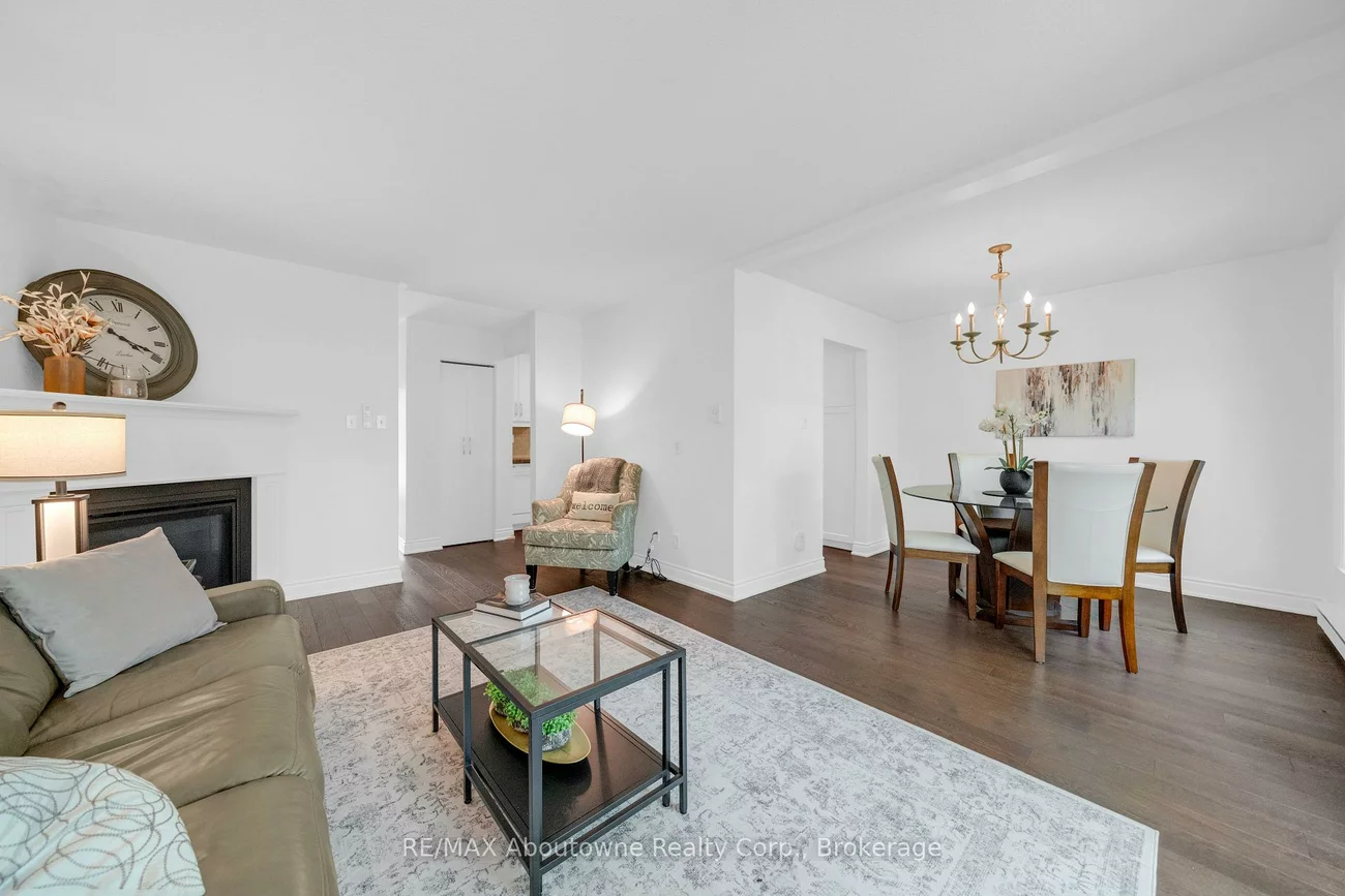 1270, Gainsborough, 1005 - FA Falgarwood, Oakville