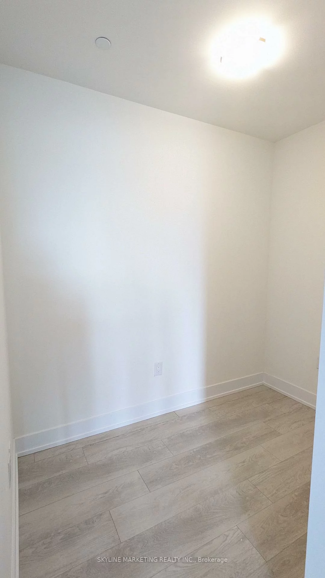 2450, Old Bronte, 1019 - WM Westmount, Oakville