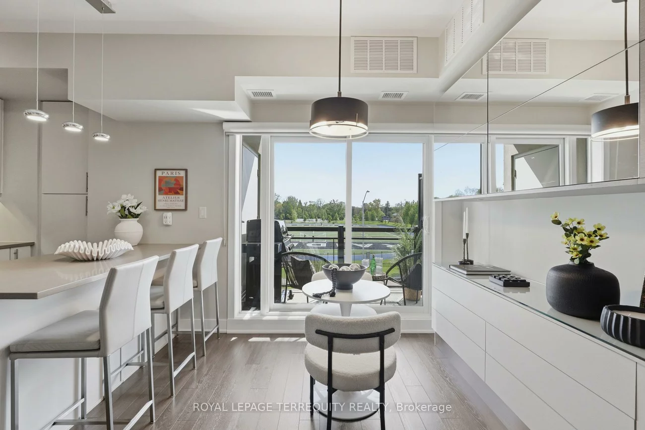 128, Garden, 1002 - CO Central, Oakville
