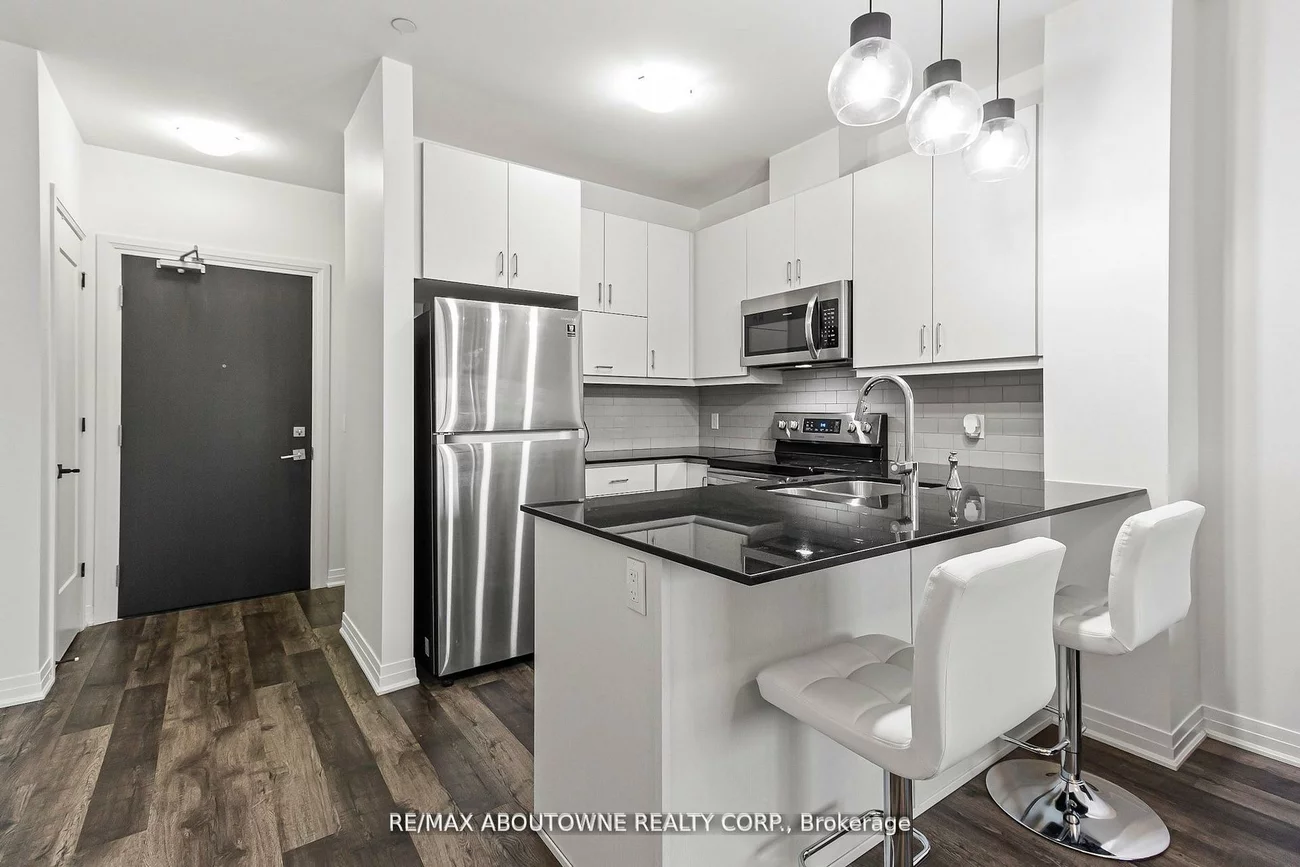 102, Grovewood Common, 1008 - GO Glenorchy, Oakville
