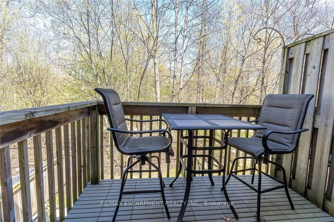 233, Duskywing, 1001 - BR Bronte, Oakville