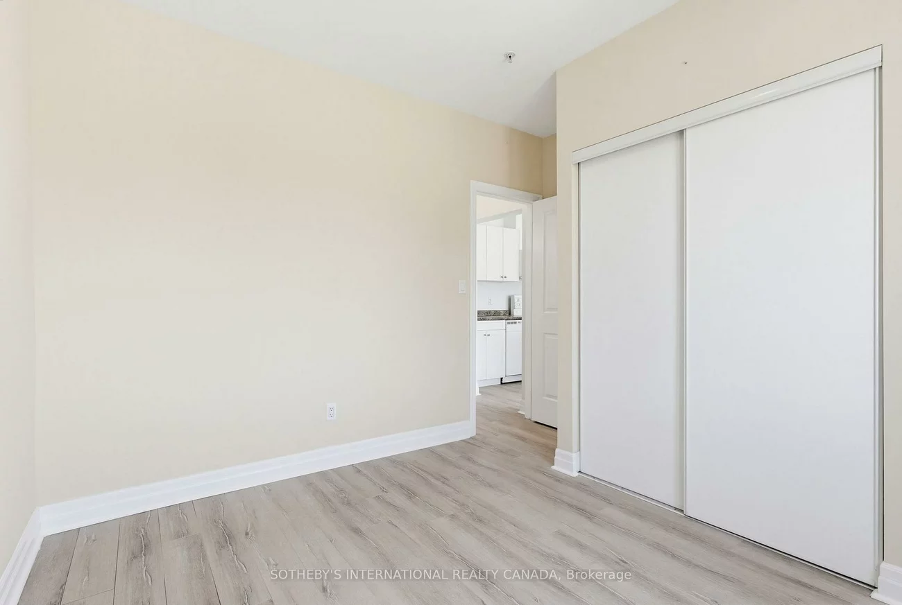 459, Kerr, 1002 - CO Central, Oakville